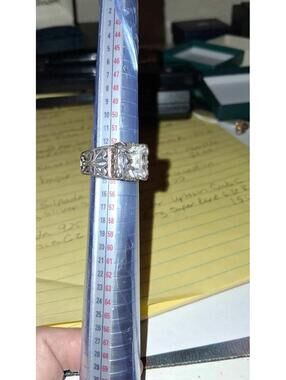 Silpada 925 sterling silver uptown cutout ring.